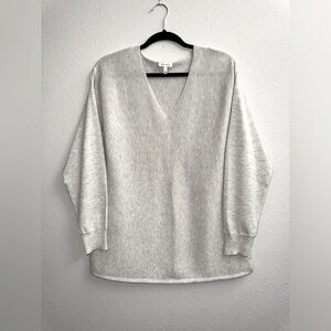 NWOT Ella Moss Ribbed, V-Neck Sweater. Large